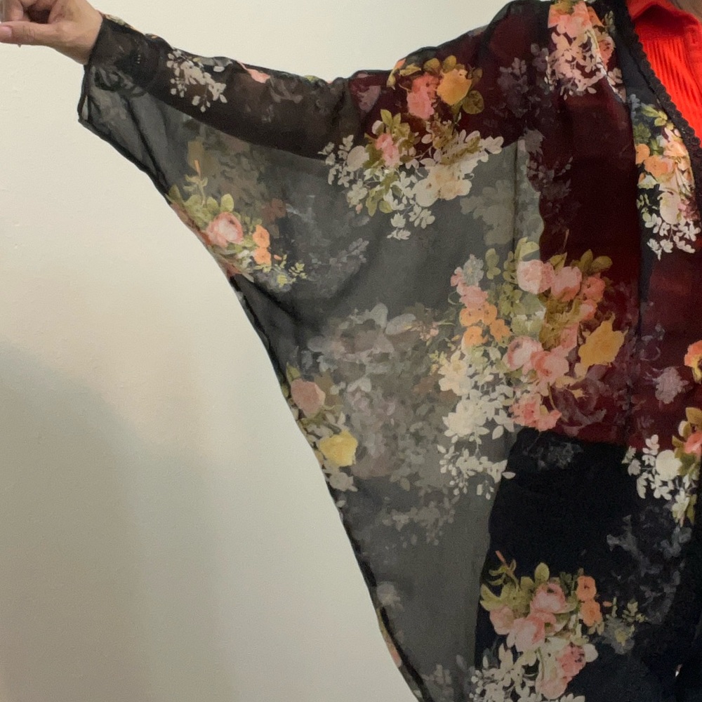 Kimono Dolman Sleeves Floral Sheer Black Cardigan Small to 3X - Picture 4 of 6
